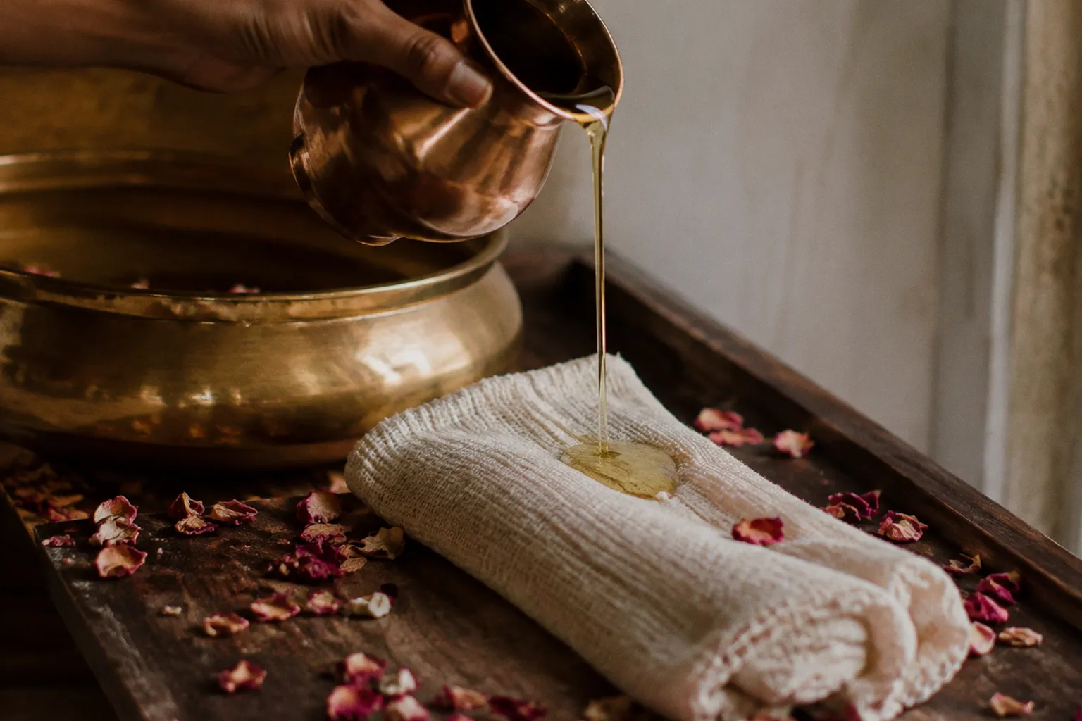 Abhyanga-Massage: Was erwartet dich bei der Behandlung?