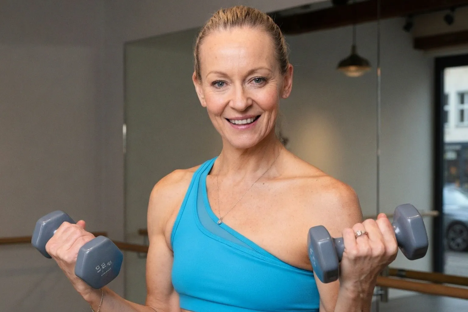 Das 4-Schritte-Core-Workout von Simone de La Rue für maximale Rumpfstabilität