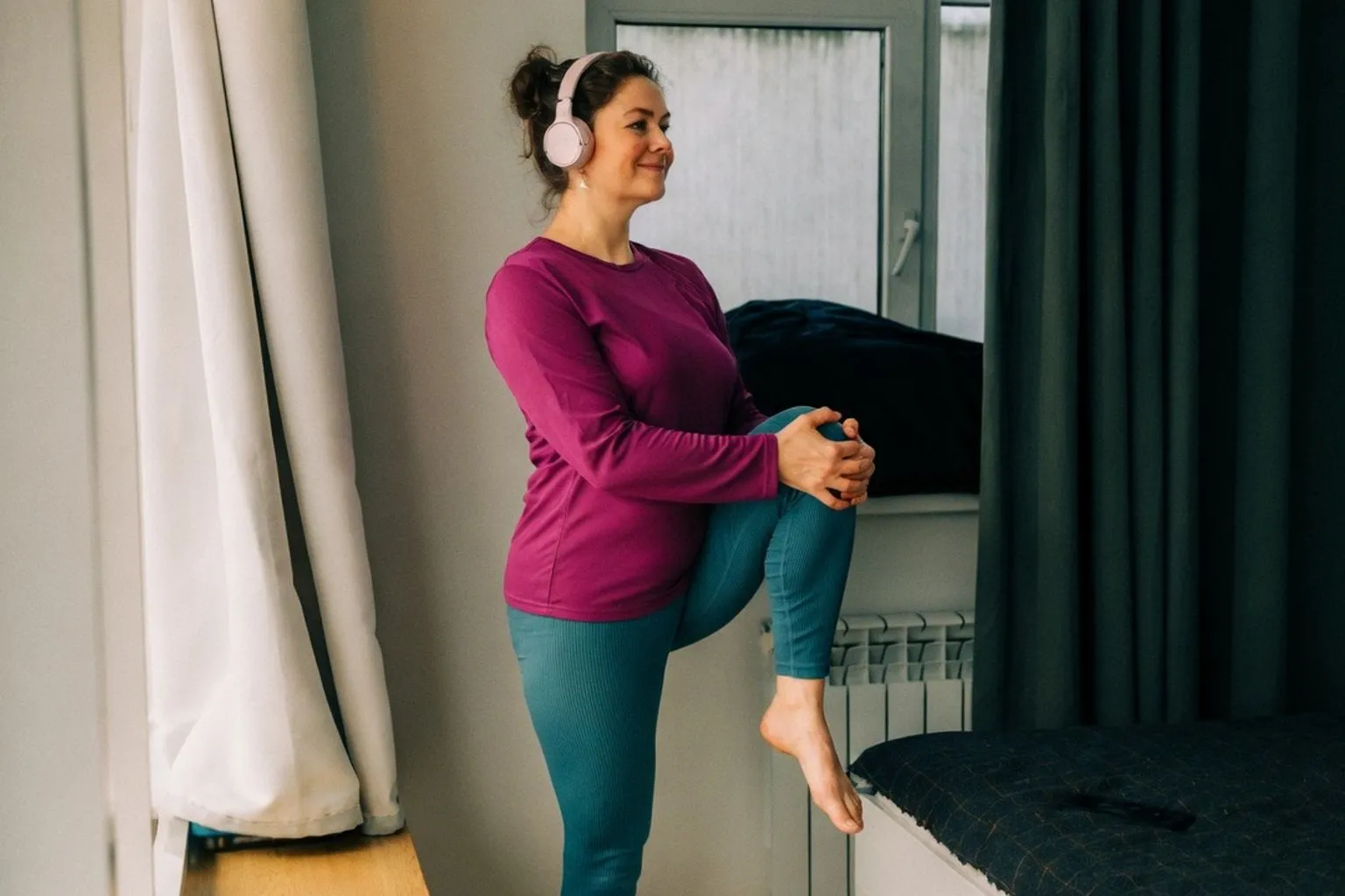 Hüftmobilität verbessern: Fünf Pilates-Übungen für einen entspannten Schneidersitz