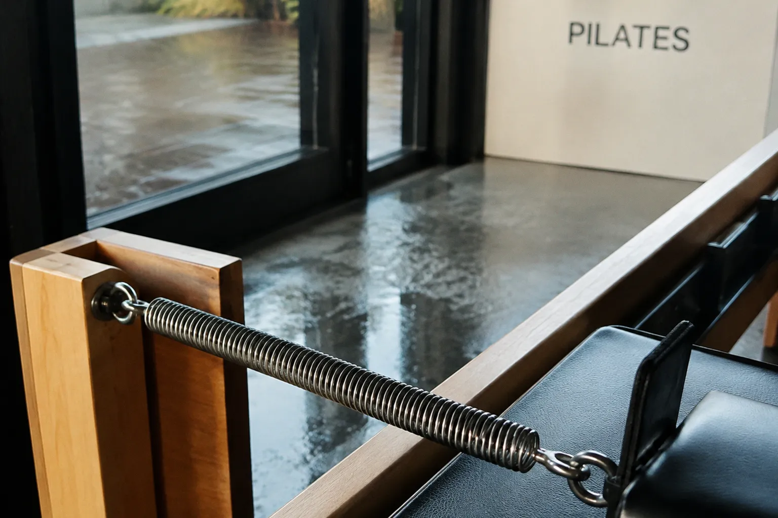 Powerhouse im Pilates: Wie Tiefenmuskeln den Rücken stützen