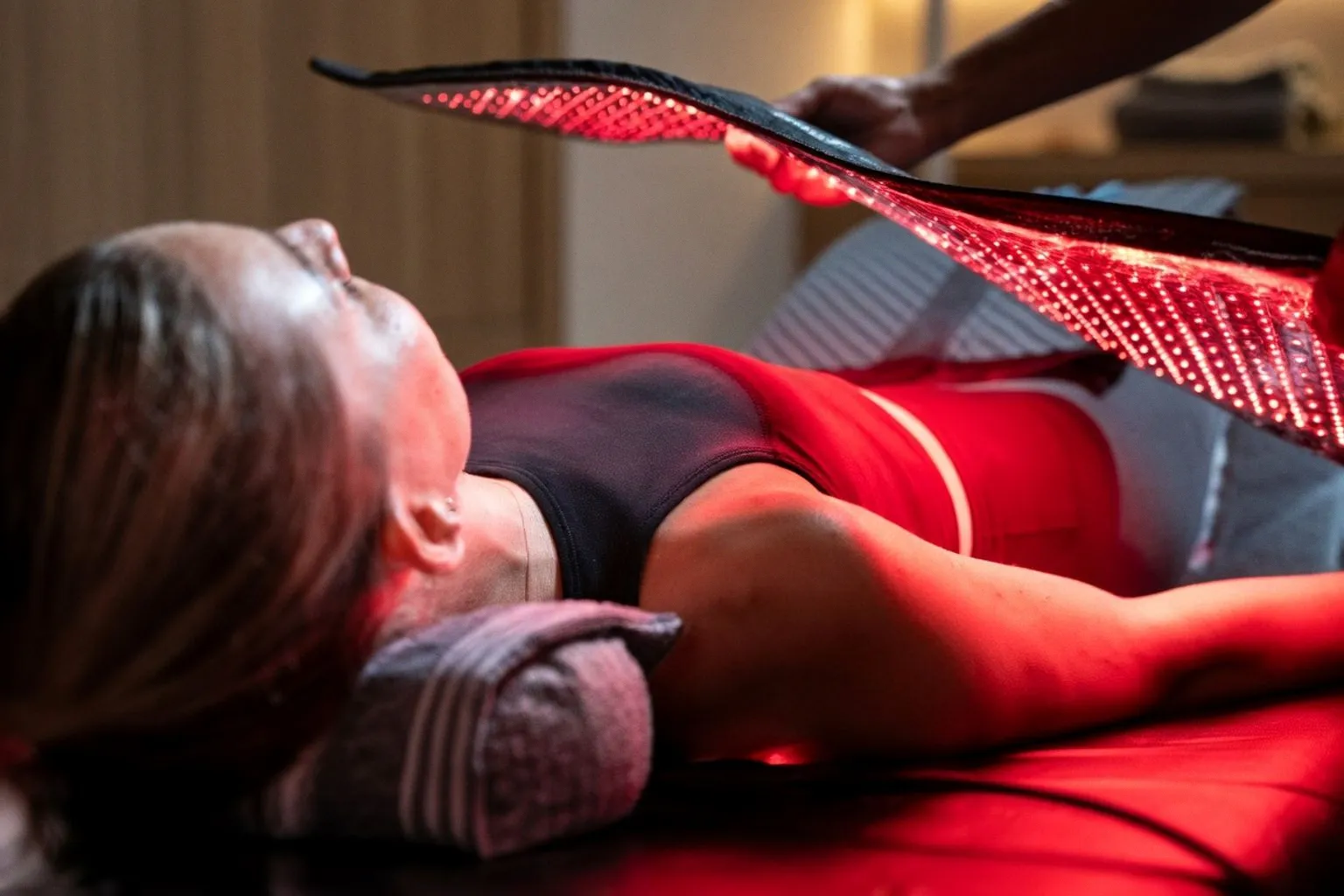 Red Light Method erweitert Wellness-Konzept um Live-Pilates-Reformer-Kurse